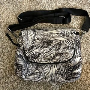 NEW LULULEMON ATHLETICA Party Om Sketchy Palms Nylon Flap Crossbody